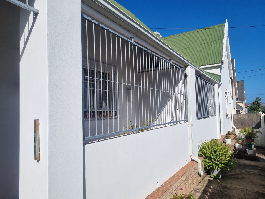 4 Bedroom Property for Sale in Cannon Hill Eastern Cape